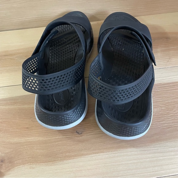 Crocs Women’s Literide 360 Sandals - Picture 4 of 7